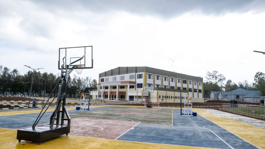 Le gymnase de Kirehe et ses terrains de sport